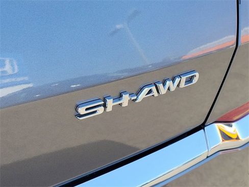 Used 2024 Acura MDX SH-AWD w/ Advance Package image 8