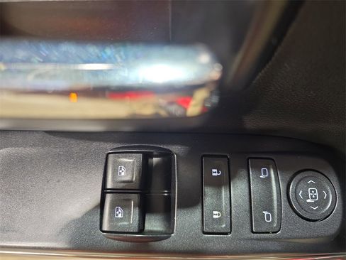 Used 2016 Chevrolet Silverado 3500 LT w/ LT Convenience Package image 24