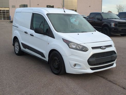 Used 2015 Ford Transit Connect XLT image 2