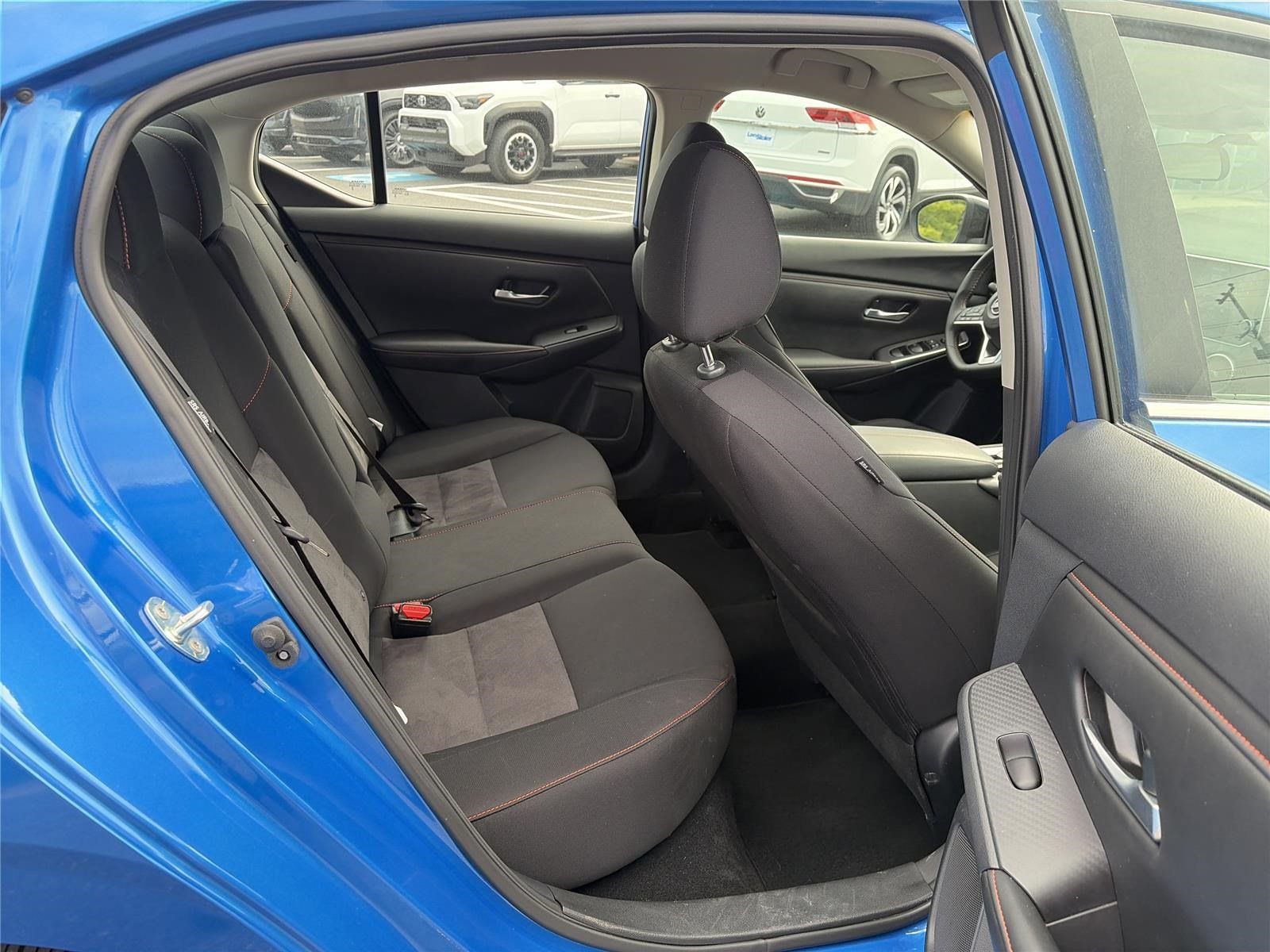 Used 2025 Nissan Sentra SR FWD image 13