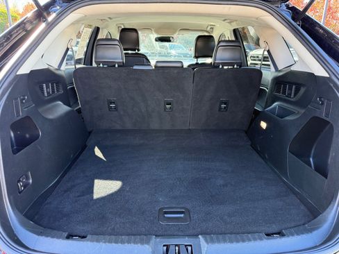 Used 2020 Ford Edge SEL image 8