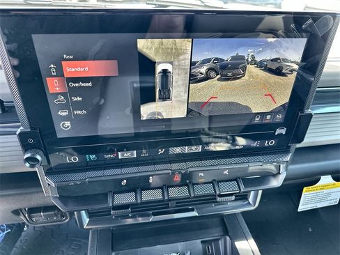 New 2026 GMC Hummer EV 4x4 Crew Cab image 29