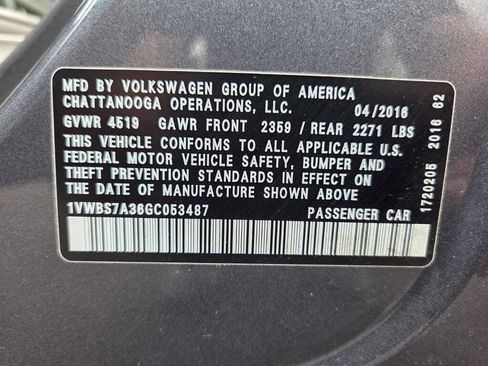 Used 2016 Volkswagen Passat 1.8T SE w/ Lighting Package (P06) image 11