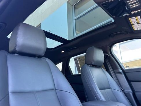 Certified 2026 Land Rover Range Rover Velar S AWD/4WD image 15