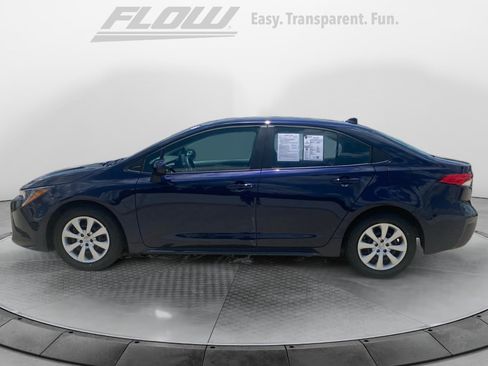 Used 2023 Toyota Corolla LE FWD image 5