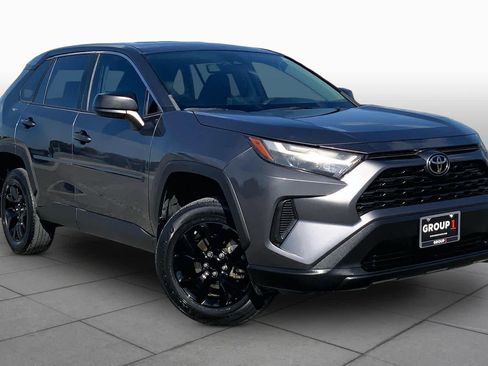Used 2023 Toyota RAV4 LE FWD image 3