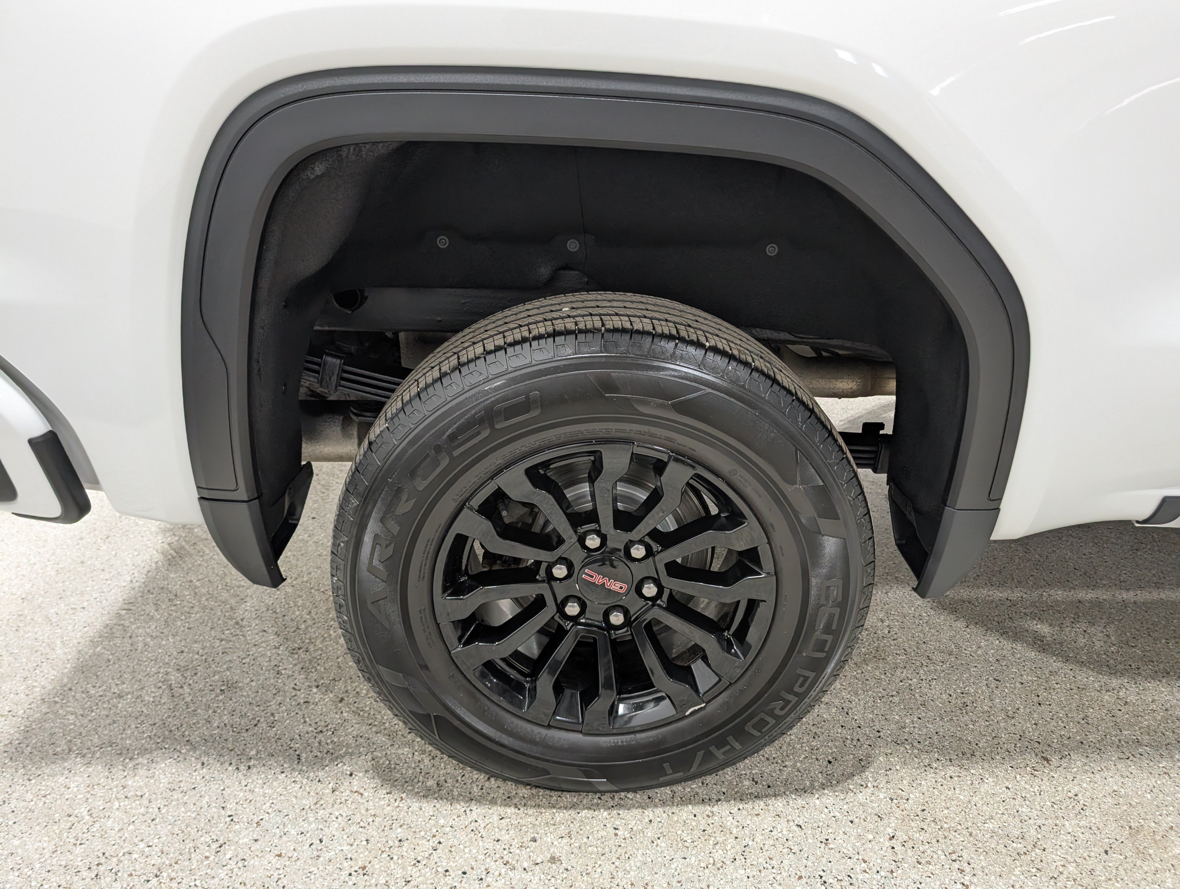 Used 2023 GMC Sierra 1500 AT4X AWD/4WD image 14