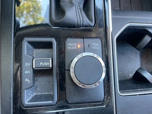 Used 2024 Toyota Tundra SR5 image 17