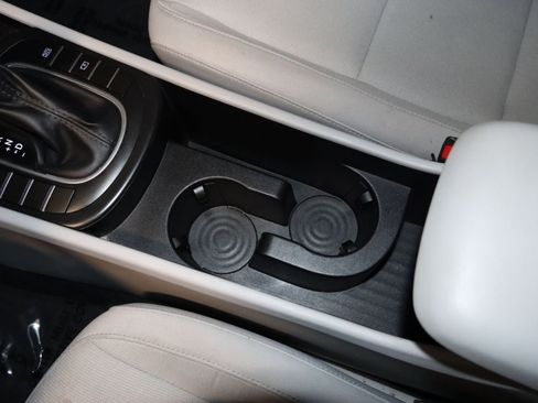 Used 2024 Hyundai Kona SEL FWD image 36