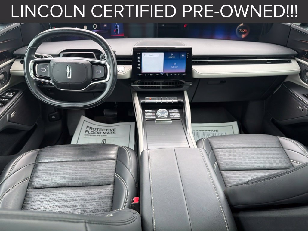 Used 2024 Lincoln Nautilus Reserve w/ Equipment Group 202A AWD/4WD image 2