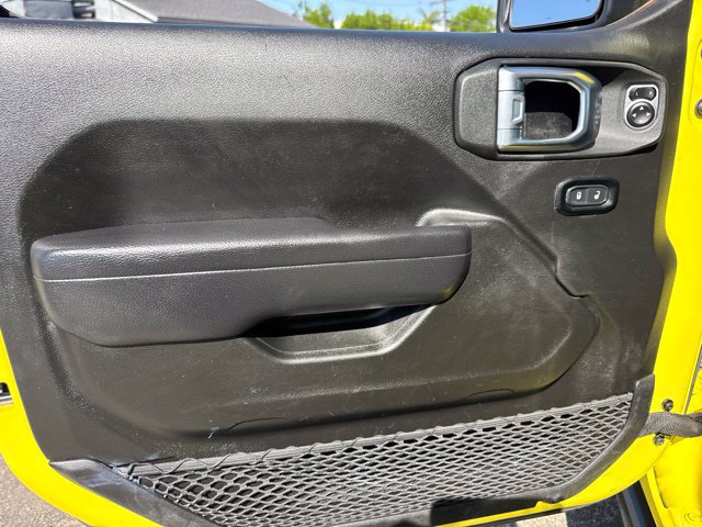 Used 2024 Jeep Wrangler Unlimited Rubicon 4xe AWD/4WD image 14