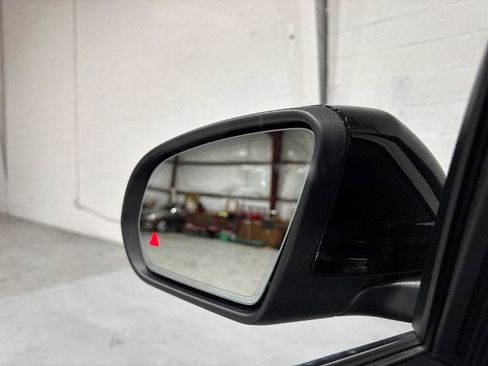 Used 2021 Mercedes-Benz C 300 Sedan image 25