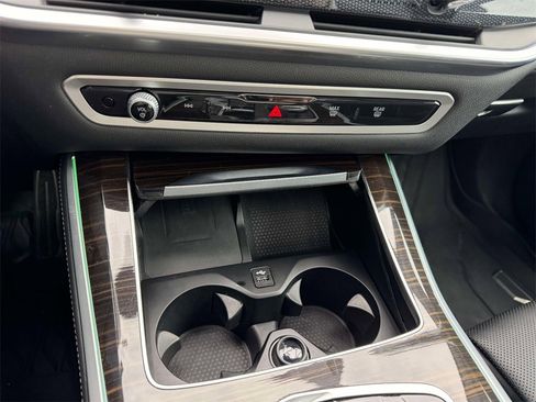Certified 2024 BMW X5 xDrive40i w/ M Sport Package image 14
