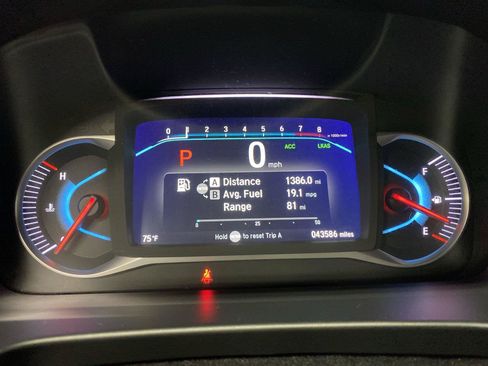 Used 2022 Honda Pilot Sport image 14