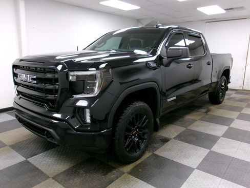Used 2020 GMC Sierra 1500 Elevation w/ Elevation Value Package image 1