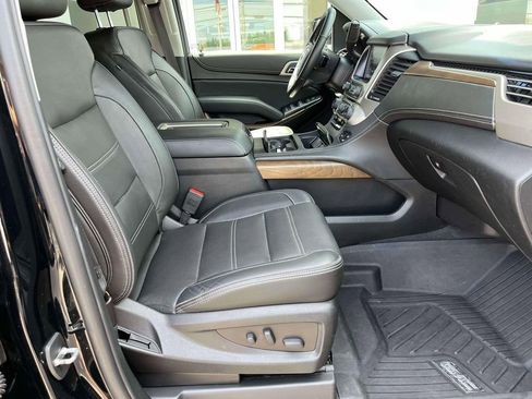 Used 2019 GMC Yukon Denali w/ Denali Ultimate Package AWD/4WD image 25