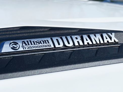 Used 2024 Chevrolet Silverado 3500 LT w/ Convenience Package image 42