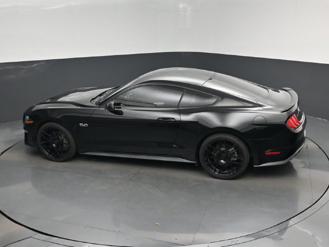 Used 2018 Ford Mustang GT RWD image 14