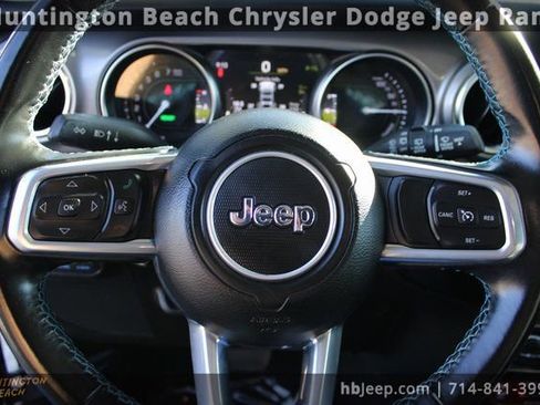 Used 2021 Jeep Wrangler Unlimited Rubicon 4xe image 22