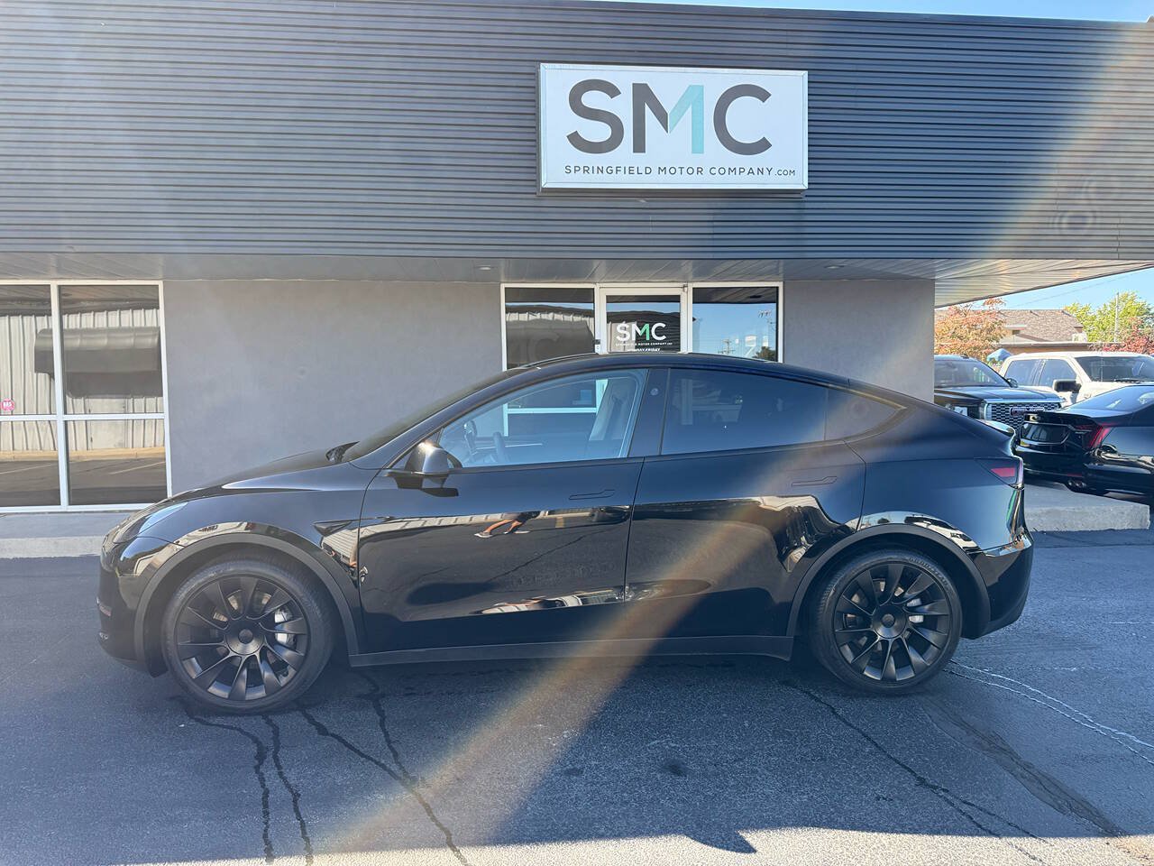 Used 2023 Tesla Model Y Long Range AWD/4WD image 7