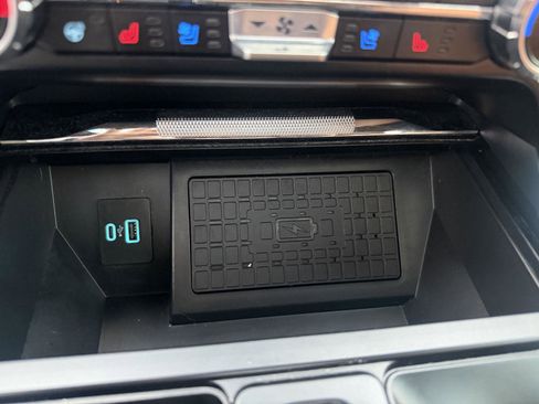 Used 2024 Ford F150 King Ranch w/ FX4 Off-Road Package image 18