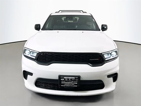 Used 2023 Dodge Durango GT image 2