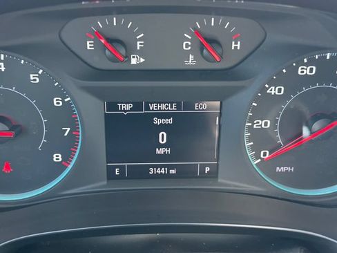 Used 2025 Chevrolet Malibu LT FWD image 26