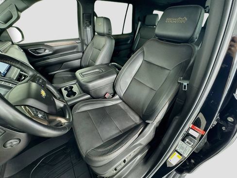 Used 2023 Chevrolet Tahoe High Country AWD/4WD image 11
