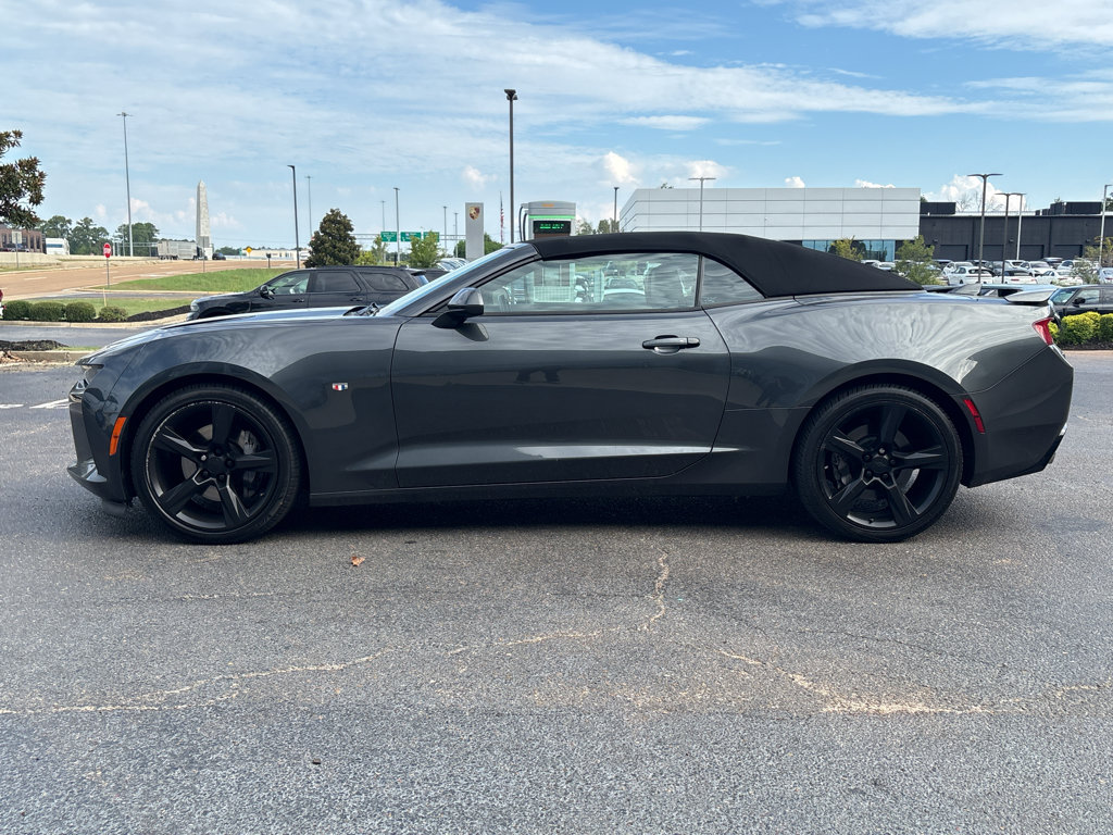 Used 2016 Chevrolet Camaro SS RWD image 9