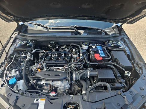 Certified 2025 Honda Accord LX image 17