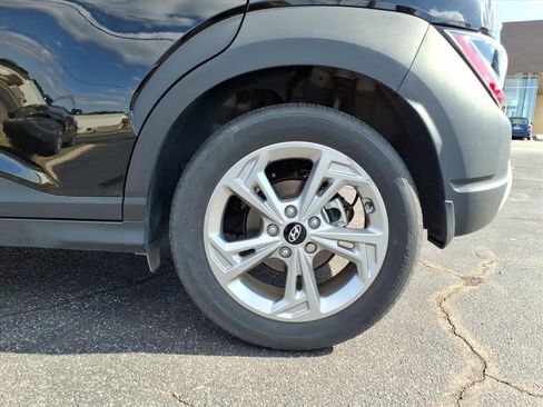 Used 2023 Hyundai Kona SEL image 22