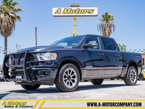 Used 2020 RAM 1500 Lone Star RWD image 1