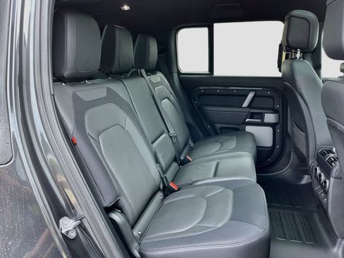 Used 2024 Land Rover Defender 130 Outbound AWD/4WD image 34
