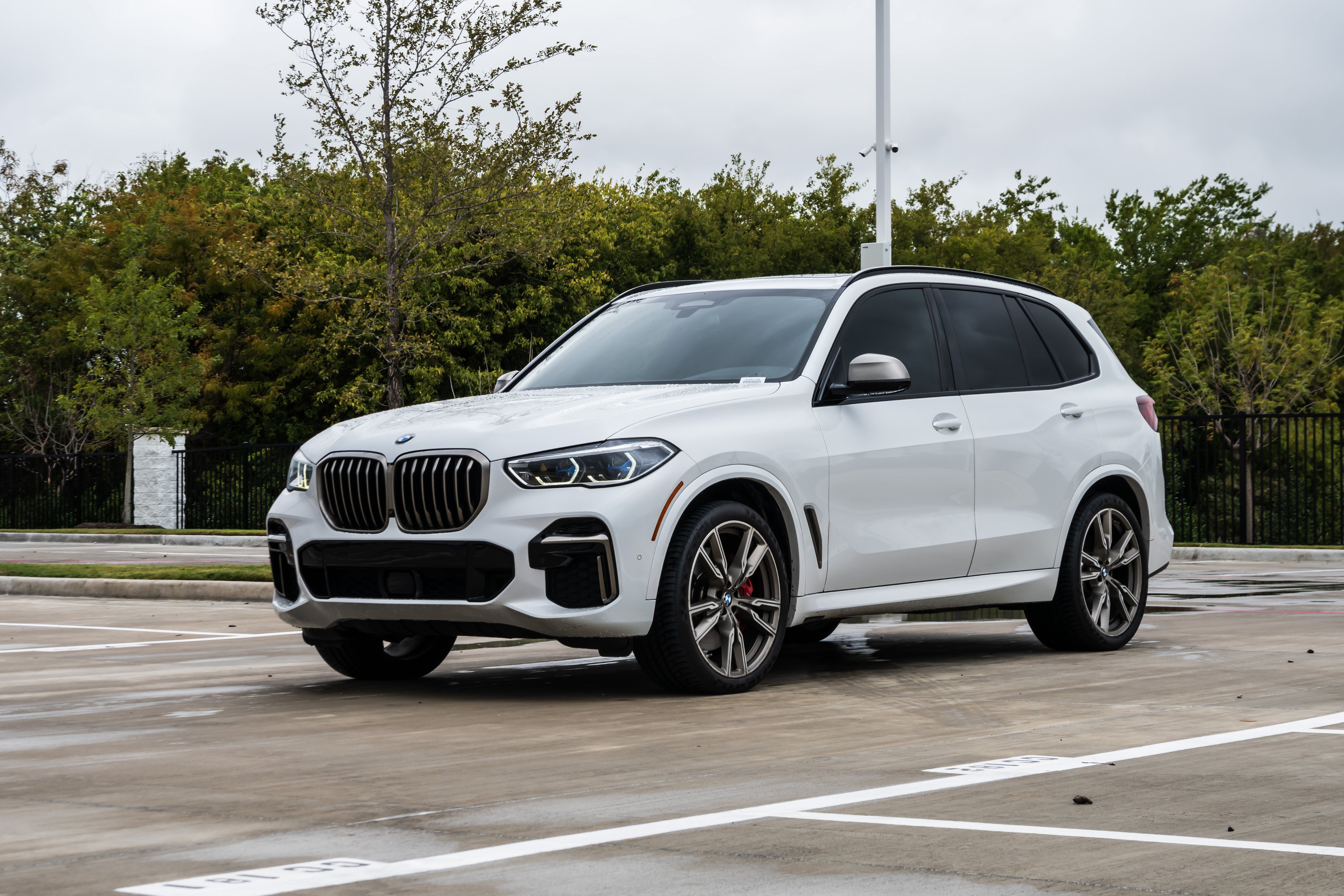 Used 2022 BMW X5 M50i w/ Executive Package AWD/4WD image 5
