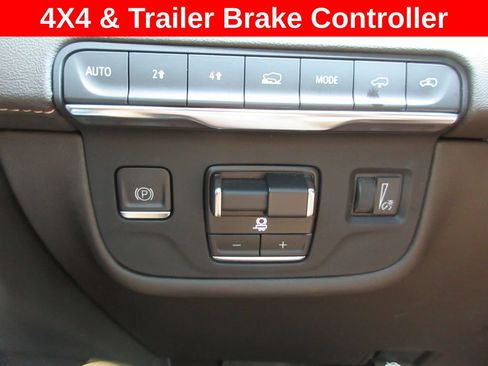 Used 2023 Cadillac Escalade Sport w/ Touring Package AWD/4WD image 21