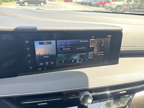 New 2025 Nissan Murano SV image 20