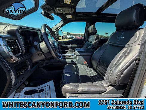 Used 2025 Ford F350 Platinum AWD/4WD image 5