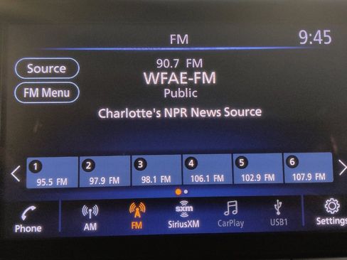 Used 2024 Nissan Altima 2.5 SV image 25