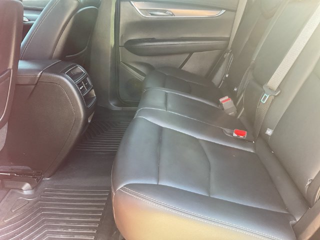 Used 2022 Cadillac XT5 Luxury FWD image 26