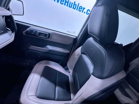 Used 2022 Ford Bronco Wildtrak image 34