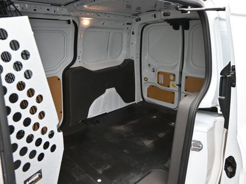 Used 2023 Ford Transit Connect XL image 30
