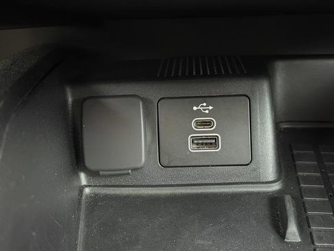 Used 2025 Ford Bronco Sport Outer Banks w/ Outer Banks Tech Package+ AWD/4WD image 15