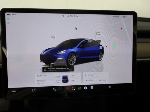 Used 2023 Tesla Model 3 Standard Range RWD image 43