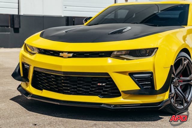Used 2017 Chevrolet Camaro SS RWD image 23