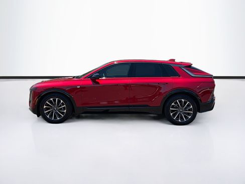Certified 2024 Cadillac Lyriq Sport RWD image 8