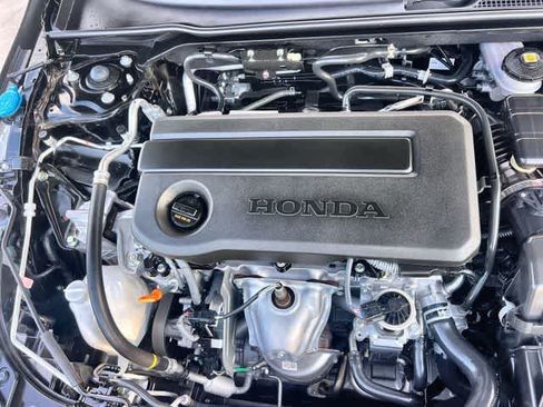 Used 2025 Honda Civic LX image 10