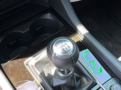 New 2026 MAZDA MAZDA3 2.5 S Hatchback w/ Premium Pkg FWD image 19