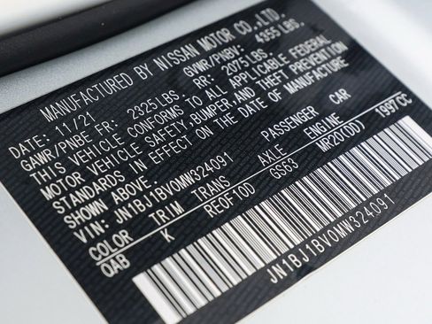 Used 2021 Nissan Rogue Sport SV image 39