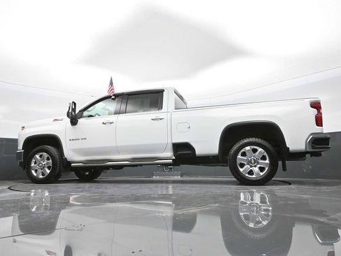 Used 2022 Chevrolet Silverado 3500 LTZ image 35