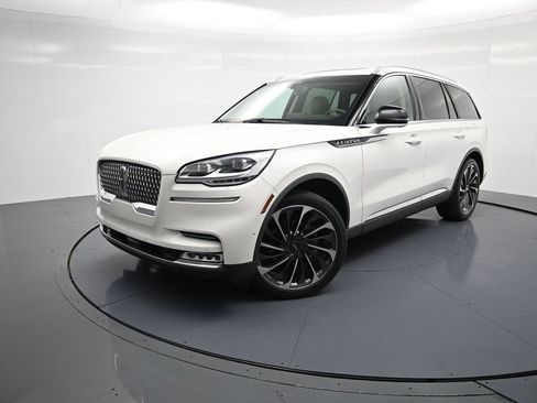 Used 2021 Lincoln Aviator Reserve w/ Equipment Group 202A image 1